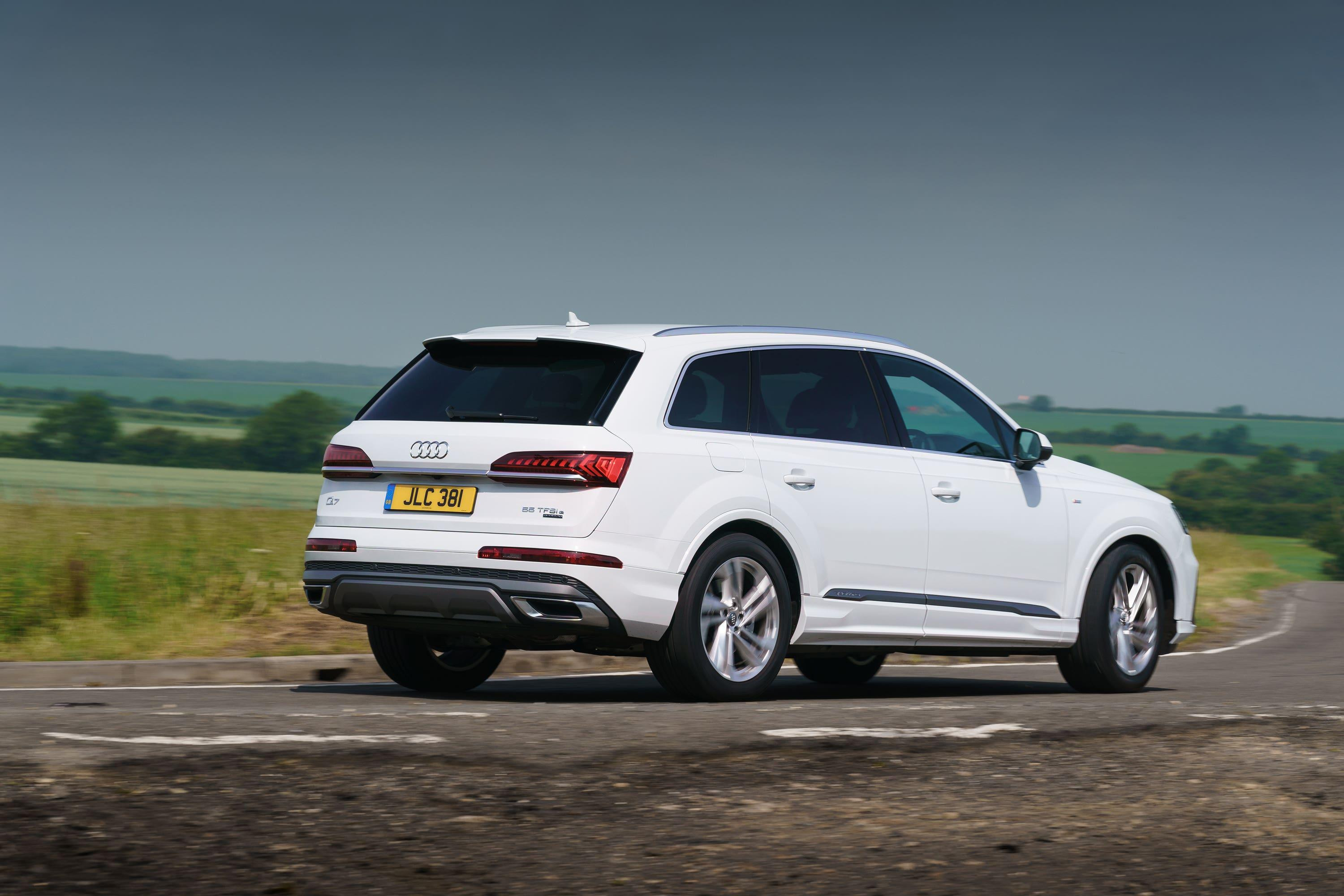 Audi Q7 review view